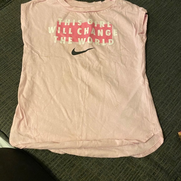 Shirts and jeans lot. - Picture 7 of 16